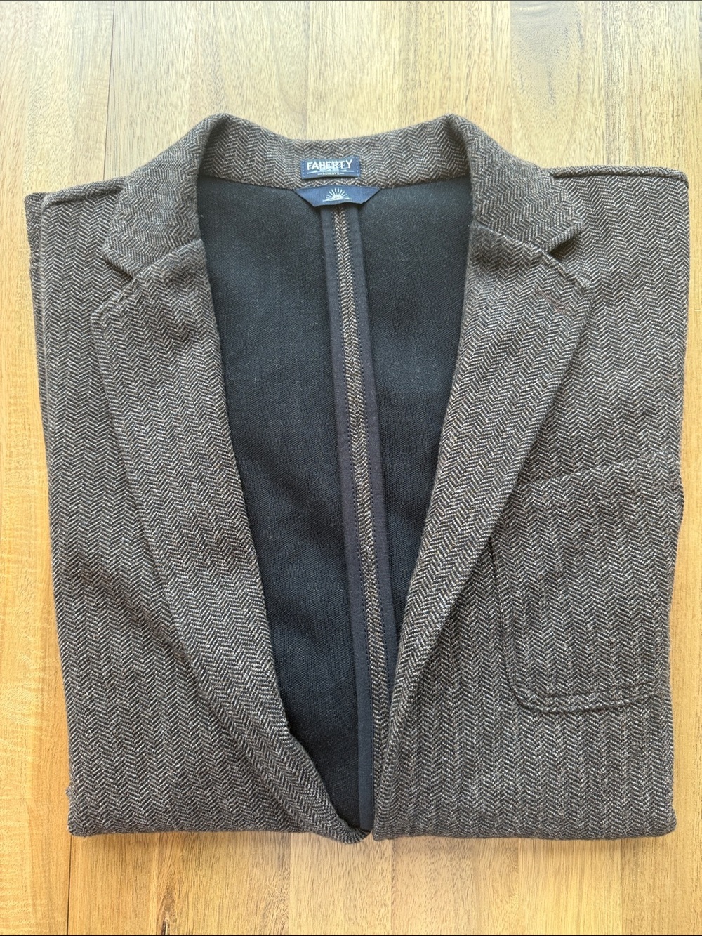 Men’s Brown Herringbone Faherty Inlet Knit Blazer